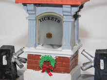 Load image into Gallery viewer, LEMAX 83702 City Zoo Entrance Christmas in the City Ceramic 2008 C-6 Retired
