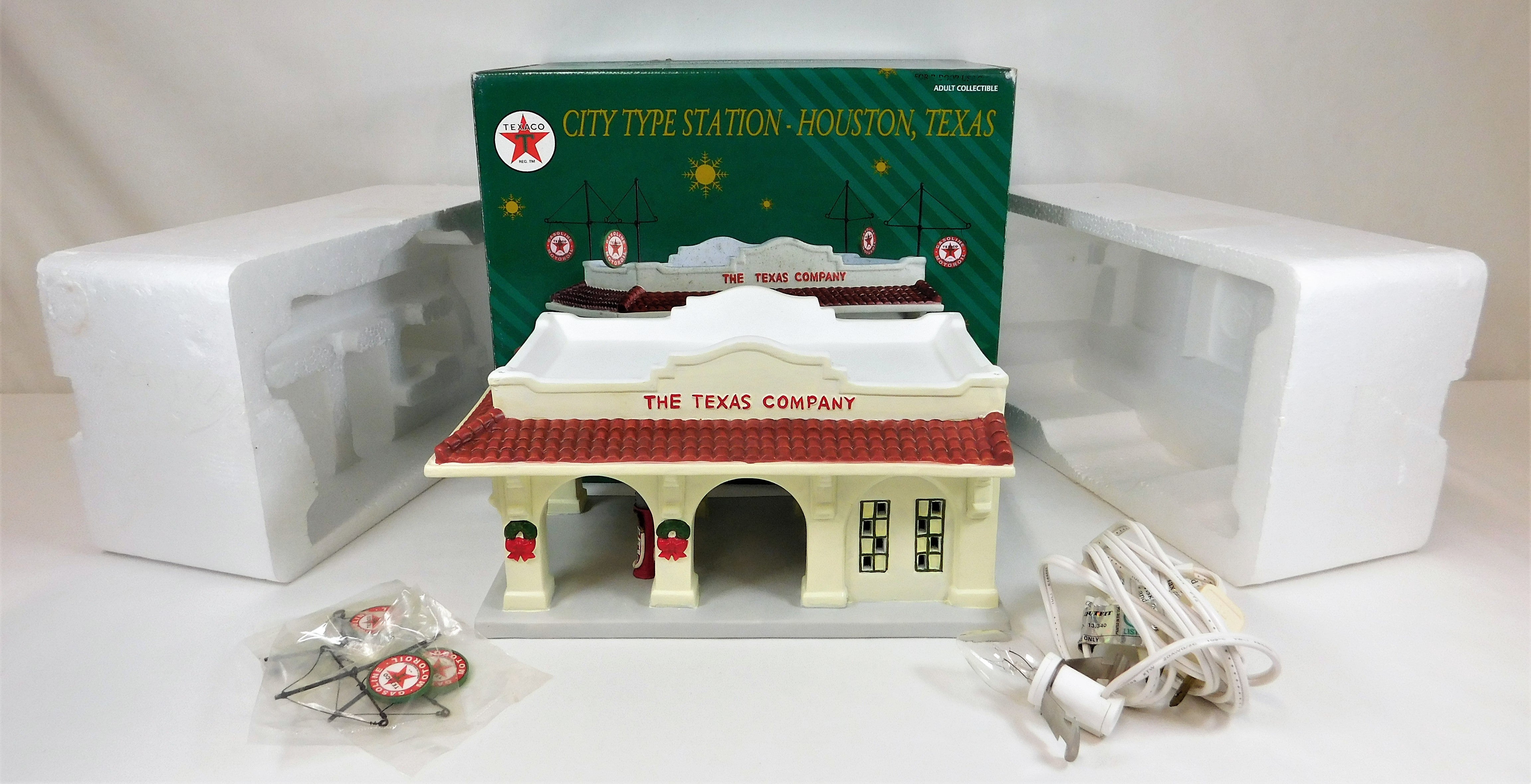 Ertl TEXACO City Type Gas Station Houston Texas Christmas Ceramic vill –  Lone Star Trains & Collectibles