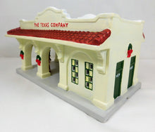 Load image into Gallery viewer, Ertl TEXACO City Type Gas Station Houston Texas Christmas Ceramic village 2001 #6
