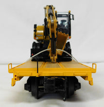 Load image into Gallery viewer, MTH 20-98682 Caterpillar Premier 60' Flat Car w/(2) CAT M316D wheel excavator loaders
