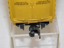 Load image into Gallery viewer, MTH 20-98407 Union Pacific Corrugated Auto Carrrier ETTX 701210 UP Trailer Train
