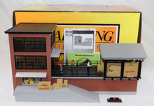 Load image into Gallery viewer, MTH 30-9110 Operating Transfer Dock Freight Warehouse Workers move backNforth O NEW BELTS
