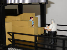 Load image into Gallery viewer, MTH 30-9110 Operating Transfer Dock Freight Warehouse Workers move backNforth O NEW BELTS
