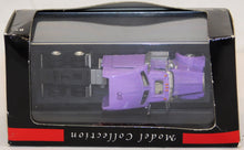 Load image into Gallery viewer, Malibu International Kenworth T-600 Metallic light Purple Rig 1/87 HO Scale w/display case
