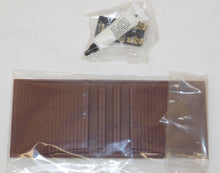 Load image into Gallery viewer, Lionel 6-11822 Chevrolet BowTie Express Train Set Special Chevy Promo Steam Freight
