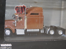 Load image into Gallery viewer, Malibu International Kenworth T600 Metlc Brown Rig 1/87 HO Scale w/display case
