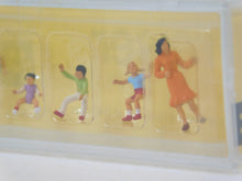 Load image into Gallery viewer, Preiser 652 Merry Go Round Riders 1/90 Republic of Germany HO MARCH9 handpainted
