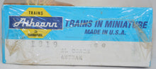 Load image into Gallery viewer, Athearn 1819 streamline Amtrak COACH Car #5223 HO Scale Sealed Boxed Ph1 Unbuilt
