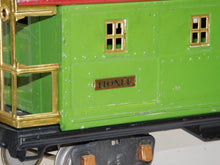 Load image into Gallery viewer, Lionel 517 Standard gauge Caboose Pea Green Red 1932 COPPER journals LIGHTED
