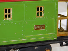 Load image into Gallery viewer, Lionel 517 Standard gauge Caboose Pea Green Red 1932 COPPER journals LIGHTED
