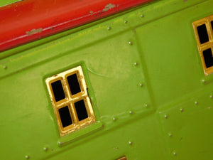 Lionel 517 Standard gauge Caboose Pea Green Red 1932 COPPER journals LIGHTED