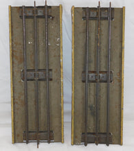 Load image into Gallery viewer, Lionel #100 Prewar Bridge Approaches 1920-31 2pcs Standard Gauge w/track
