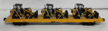 Load image into Gallery viewer, MTH 20-98649 Caterpillar O Premier 60' Flat Car w/ 3 #906 compact wheel loaders 1/48
