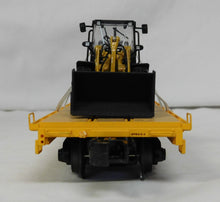 Load image into Gallery viewer, MTH 20-98649 Caterpillar O Premier 60' Flat Car w/ 3 #906 compact wheel loaders 1/48

