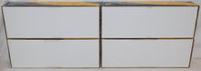 Load image into Gallery viewer, K-Line K-4650B Northern Pacific 15" Aluminum Passenger 4car Passenger Set SCARCE
