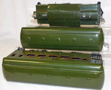 Load image into Gallery viewer, Ives #700 BOXED Standard Gauge Passenger Set 3241 Green 184 186 Clean &amp; Running
