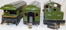 Load image into Gallery viewer, Ives #700 BOXED Standard Gauge Passenger Set 3241 Green 184 186 Clean &amp; Running
