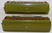 Load image into Gallery viewer, Lionel #347E BOXED Set w/ 8E Standard gauge passenger Set Olive w/ RED plates &amp; trim 337 338 1920s Prewar (Copy)
