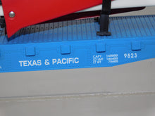 Load image into Gallery viewer, Lionel 6-17516 Texas &amp; Pacific Airplane Flat Car 2 planes T&amp;P Bonanzas 1/48 StdO
