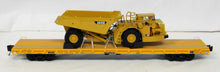 Load image into Gallery viewer, MTH 20-98650 Caterpillar Flat Car w/ diecast AD45B Articulated Truck O 1/48 Premier 2008
