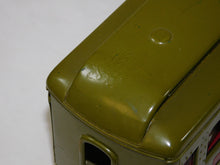 Load image into Gallery viewer, Lionel #347E BOXED Set w/ 8E Standard gauge passenger Set Olive w/ RED plates &amp; trim 337 338 1920s Prewar (Copy)
