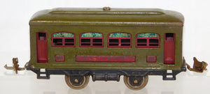 Lionel 529 529 1920s Passenger Coaches Olive Green w/ maroon plates O gauge