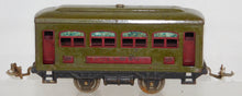 Load image into Gallery viewer, Lionel 529 529 1920s Passenger Coaches Olive Green w/ maroon plates O gauge
