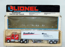 Load image into Gallery viewer, Lionel Truck 6-12833 Kenworth Roadrailer Tractor Trailer Die Cast Truck 48 Wedge
