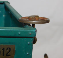 Load image into Gallery viewer, Lionel 512 Peacock gondola Standard gauge NICELY restored brass/nickel Prewar
