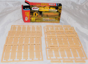 Atlas 791 Stacked Mill Lumber HO or N Scale for Yard Factory Wood C-10 railroad