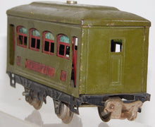 Load image into Gallery viewer, Lionel 529 529 1920s Passenger Coaches Olive Green w/ maroon plates O gauge
