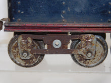 Load image into Gallery viewer, Lionel Mfg. Co NYC&amp;HRRR TENDER ONLY for #6 Standard Gauge Steam engine Early version
