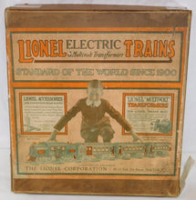 Load image into Gallery viewer, Lionel 347 Set #8 Standard gauge passenger Olive 337 338 1920s Maroon Trim BOXED
