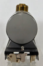 Load image into Gallery viewer, Lionel Trains #804 Prewar Tank Car Pro repaint Gray w/gold tinplate O 23-34 4whl

