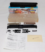 Load image into Gallery viewer, Athearn CUSTOM RUN Texas Specialties Texas &amp; Pacific 8 car Heavyweight Passenger Set
