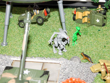 Load image into Gallery viewer, Menards 279-8287 War of the Worlds ARMY vs. UFO Aliens Flying Saucer Jeep Ogauge
