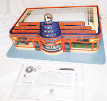 Load image into Gallery viewer, Lionel 6-14133 Hobby Shop Madison Hardware Lights Three Running Layouts! Accessory O
