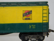 Load image into Gallery viewer, AC Gilbert HO Scale 520 Northwestern Refrigerator Line 1956 CNW Green  Yellow
