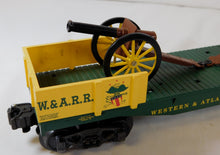 Load image into Gallery viewer, K-Line K661-8011 W&amp;A Classic Flat Car w/2 diecast Cannons W.&amp;.A.R.R. Boxed 19th Century BOXED
