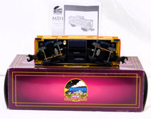 Load image into Gallery viewer, MTH 20-91263 Chessie Steel Center Cupola Caboose WM1893 Premier 2002 1/48 MTHRRC
