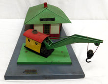 Load image into Gallery viewer, American Flyer 612 O Mystic Station w/ Operating Crane BROWN platform 1940s O/S
