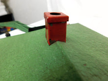 Load image into Gallery viewer, American Flyer 612 O Mystic Station w/ Operating Crane BROWN platform 1940s O/S
