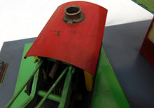 Load image into Gallery viewer, American Flyer 612 O Mystic Station w/ Operating Crane BROWN platform 1940s O/S
