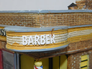 Menards 279-8488 Halls of Handsome BarberShop O gauge lighted + 6 figures barber