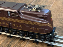 Load image into Gallery viewer, John Daniels GG-1 4935 w/sound Standard Gauge engine Runs Tuscan Dual motors JAD Scarce
