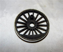 Load image into Gallery viewer, Lionel Part 8005-621 One Center WHEEL w/tire O unflanged Hudson &amp; others New
