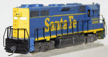 Load image into Gallery viewer, Atlas 7021 Santa Fe 3560 GP-40 Diesel Engine blue runs HO scale in 7031 box
