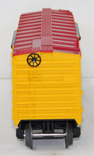 Load image into Gallery viewer, Lionel 6-19823 Burlington Ice Car Refrigerator Express Use with Icing Station Operating
