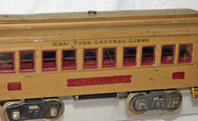 Load image into Gallery viewer, Lionel 337 338 Standard Gauge Passenger cars New York Central Mojave/Maroon ORGN
