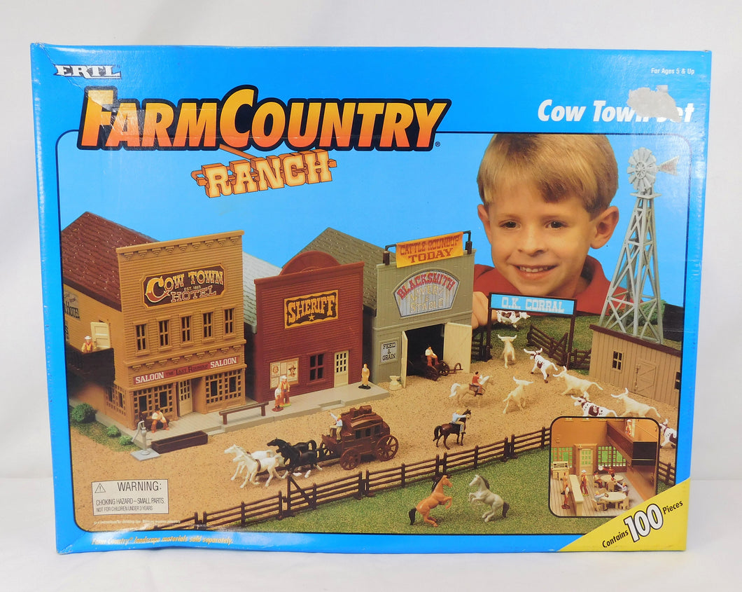 Ertl 4421 Farm Country Ranch Cowtown Set 100pc 1/64 NIB Toy O/S sealed C-10 HTF
